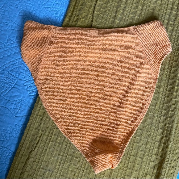 NWT Old Navy Textured High Waisted Swim Bottoms - Picture 4 of 4